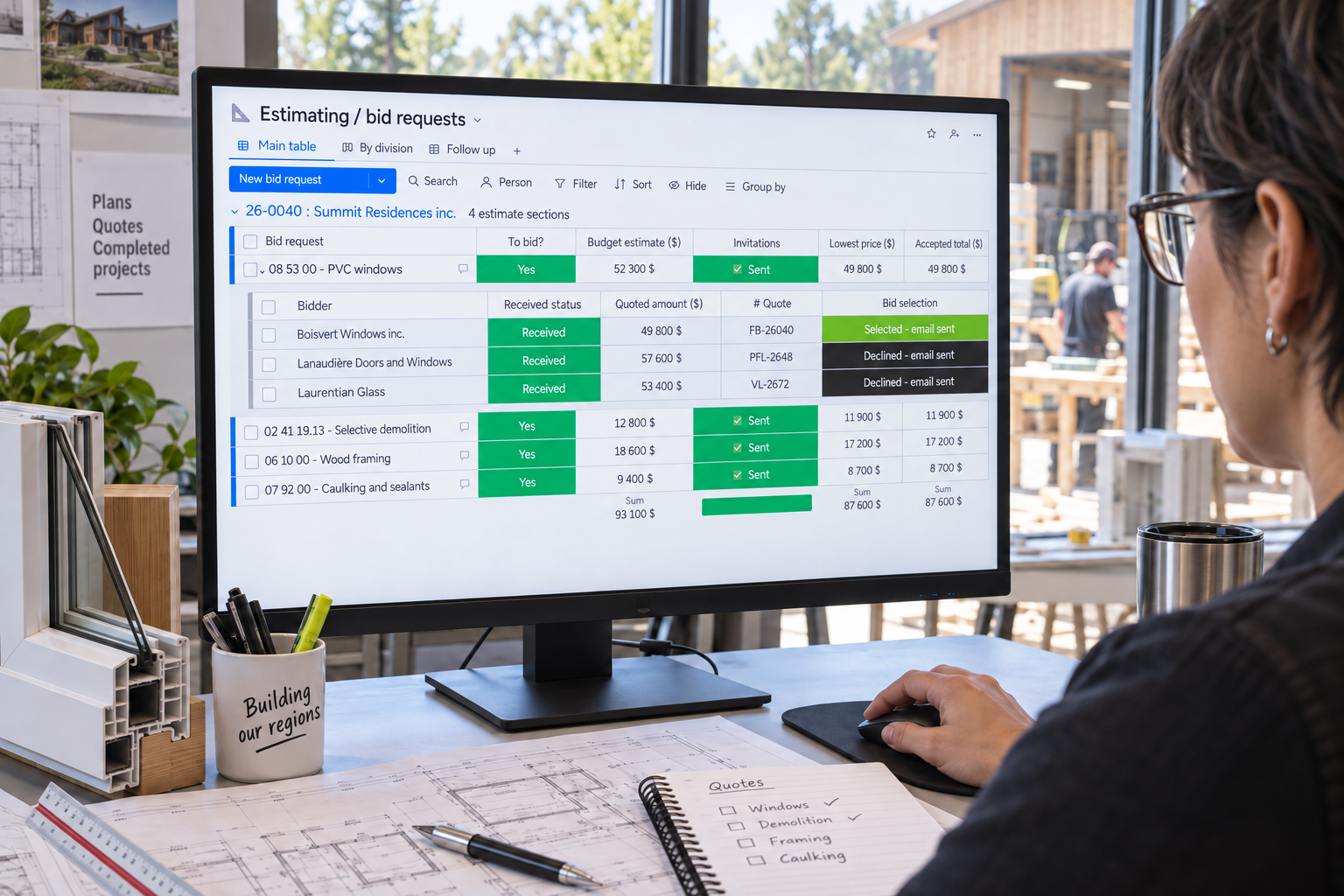 An estimator compares subcontractor prices in the Estimating and price requests module of Direction par Horizon.